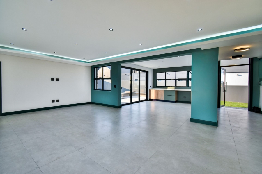 4 Bedroom Property for Sale in Fountainbrook Estate Gauteng