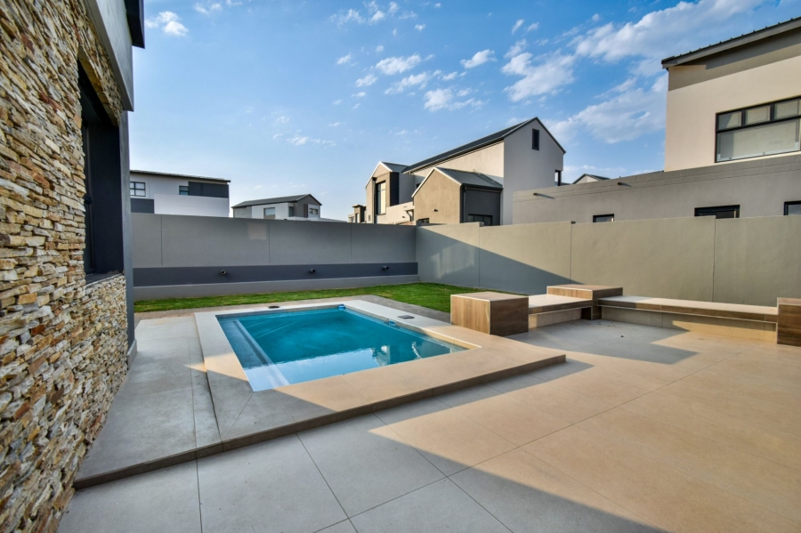 4 Bedroom Property for Sale in Fountainbrook Estate Gauteng