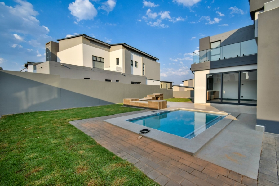 4 Bedroom Property for Sale in Fountainbrook Estate Gauteng