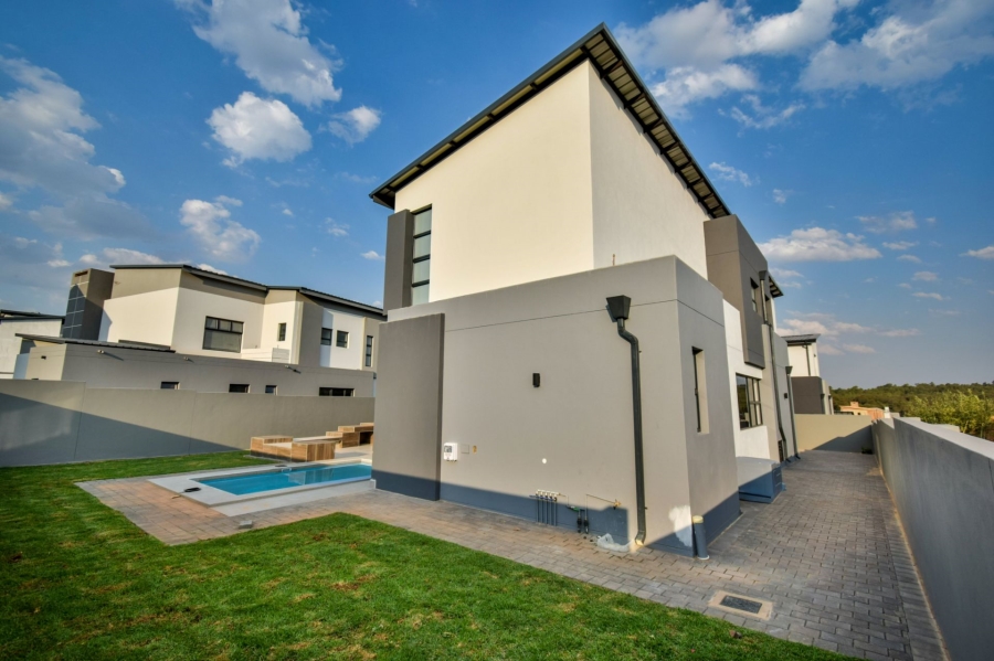 4 Bedroom Property for Sale in Fountainbrook Estate Gauteng