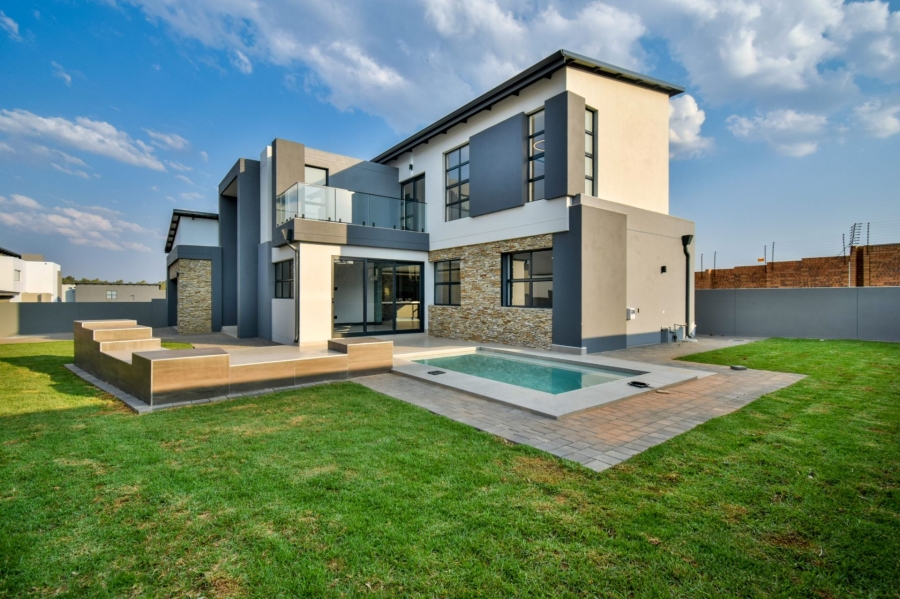 4 Bedroom Property for Sale in Fountainbrook Estate Gauteng