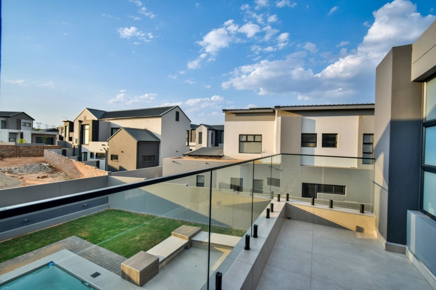 4 Bedroom Property for Sale in Fountainbrook Estate Gauteng