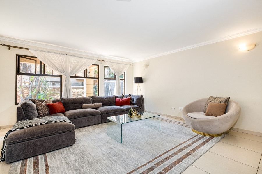 5 Bedroom Property for Sale in Beverley Gauteng