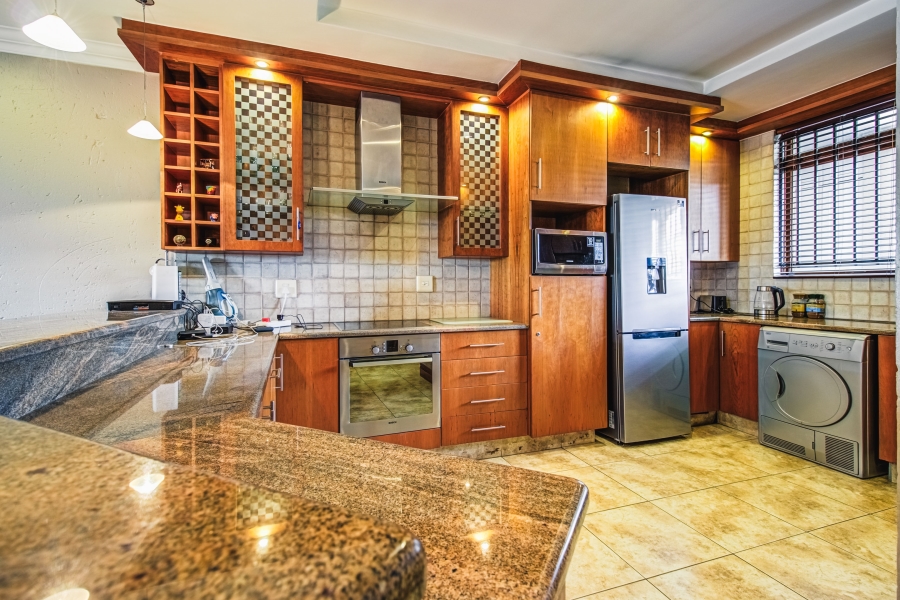 2 Bedroom Property for Sale in Bedfordview Gauteng