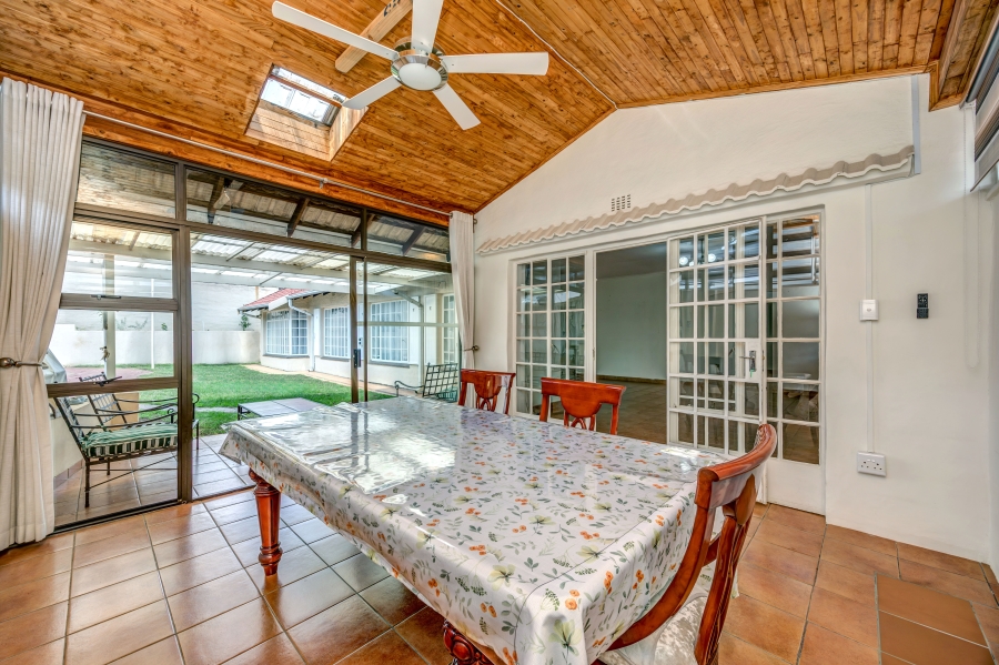 To Let 4 Bedroom Property for Rent in Parkmore Gauteng