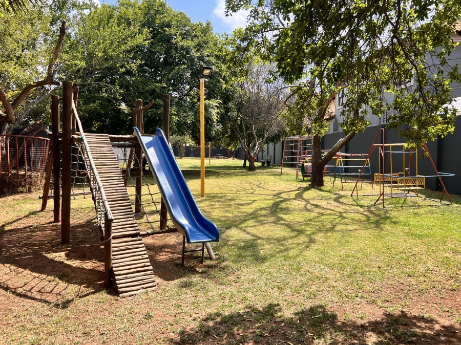 2 Bedroom Property for Sale in Bromhof Gauteng