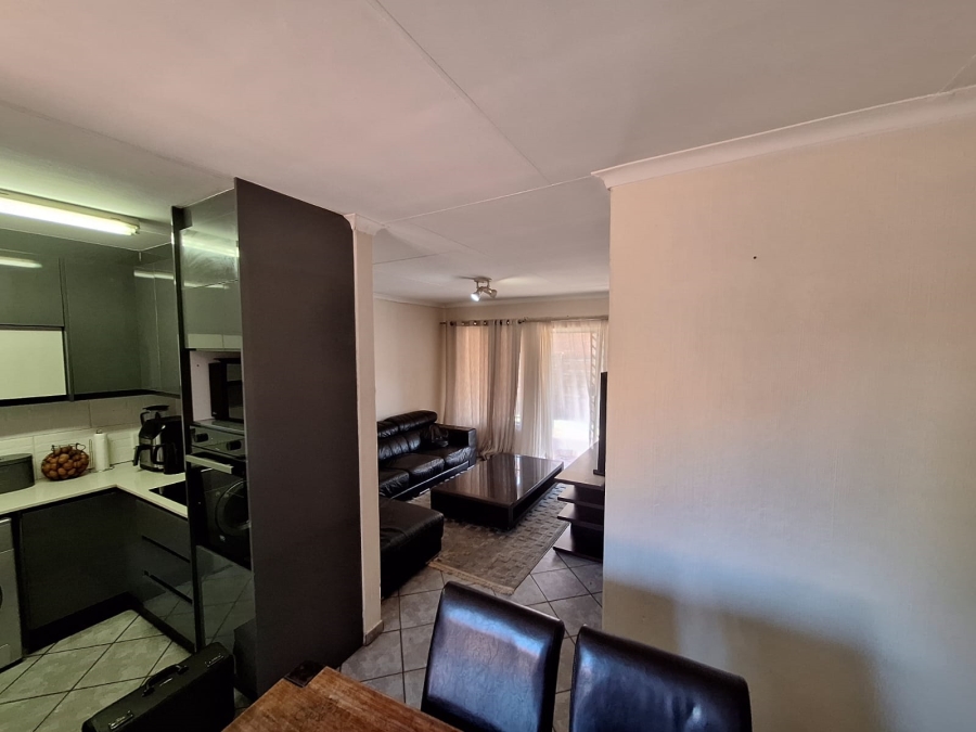 2 Bedroom Property for Sale in Highveld Gauteng