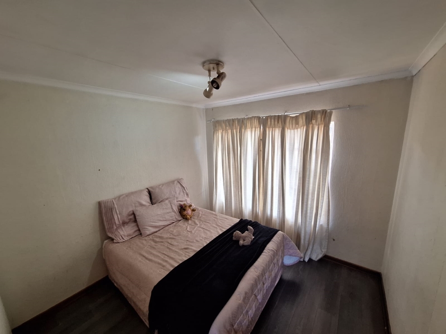 2 Bedroom Property for Sale in Highveld Gauteng
