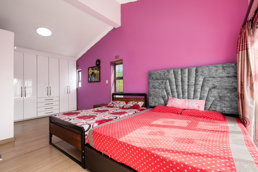 4 Bedroom Property for Sale in Cedar Creek Gauteng