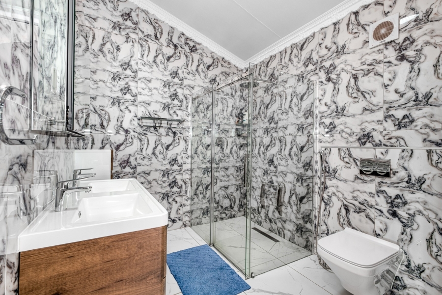 4 Bedroom Property for Sale in Cedar Creek Gauteng