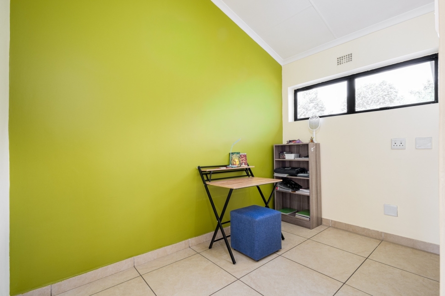 4 Bedroom Property for Sale in Cedar Creek Gauteng