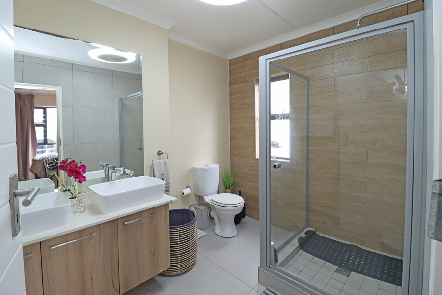 3 Bedroom Property for Sale in Modderfontein Gauteng