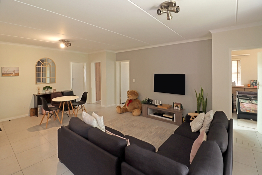 3 Bedroom Property for Sale in Modderfontein Gauteng