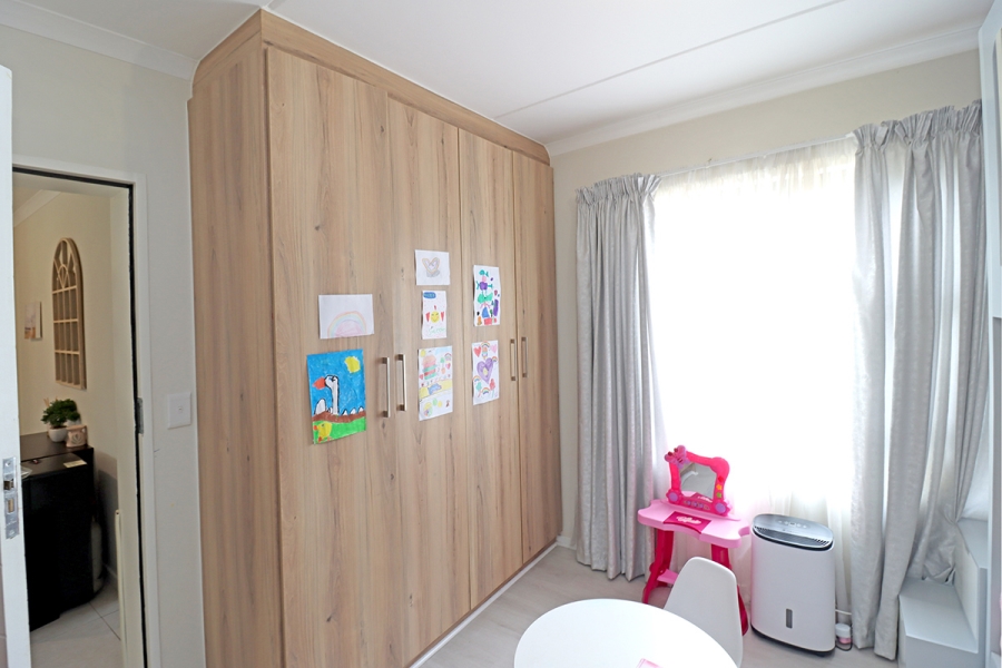 3 Bedroom Property for Sale in Modderfontein Gauteng