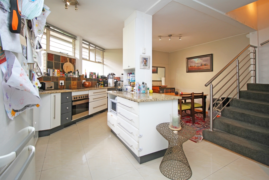 2 Bedroom Property for Sale in Norwood Gauteng