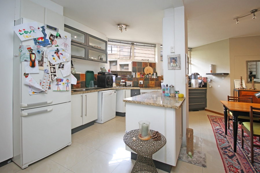 2 Bedroom Property for Sale in Norwood Gauteng