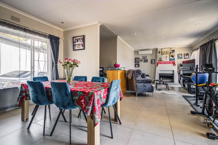 3 Bedroom Property for Sale in Highway Gardens Gauteng