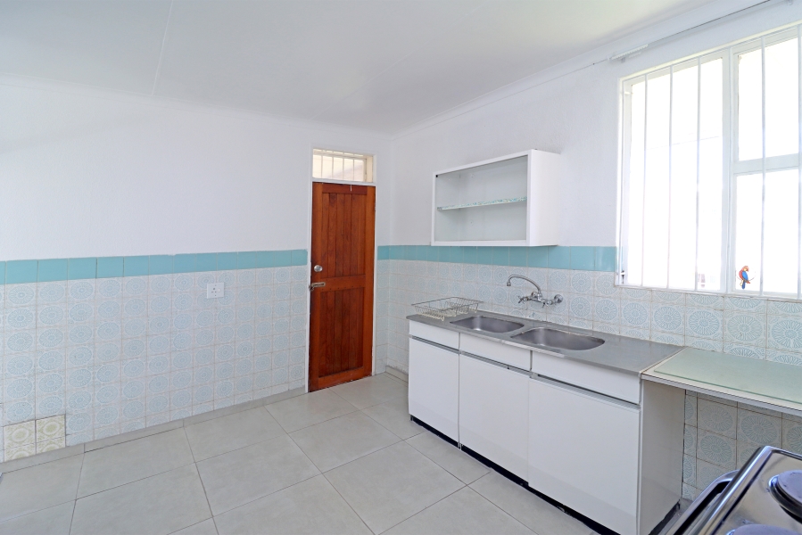 3 Bedroom Property for Sale in Robindale Gauteng