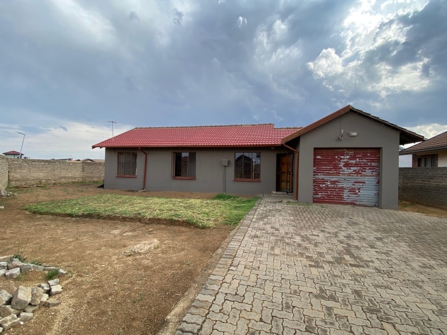3 Bedroom Property for Sale in Lakeside Gauteng