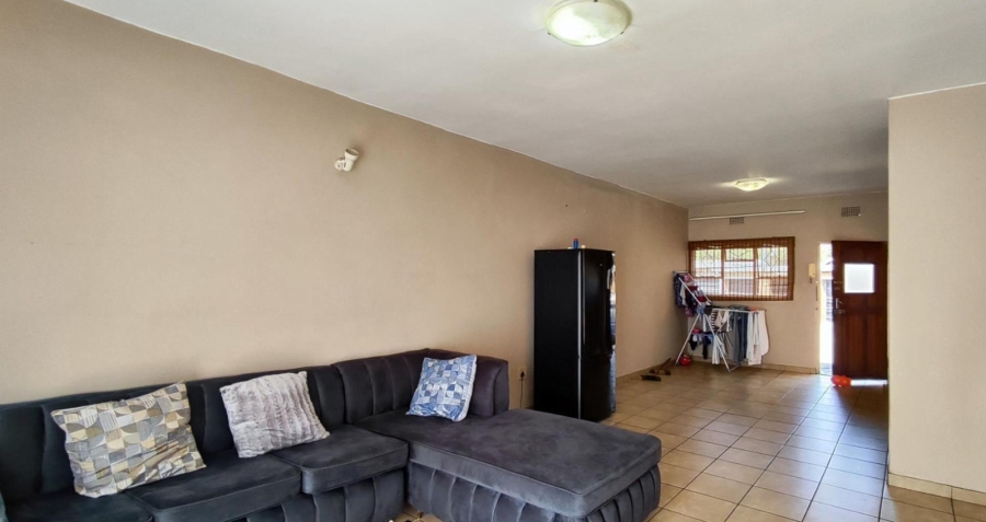1 Bedroom Property for Sale in Kempton Park Ext 4 Gauteng