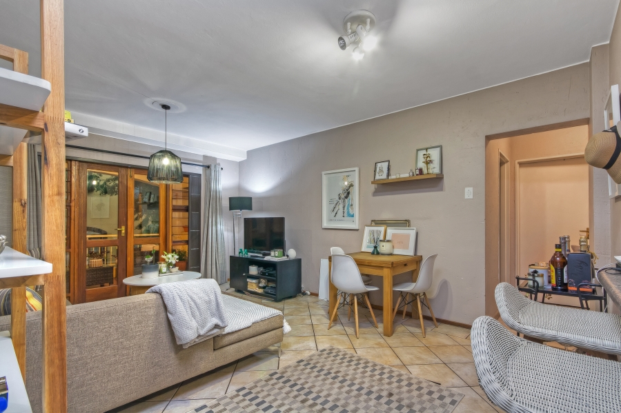 2 Bedroom Property for Sale in Sunninghill Gauteng