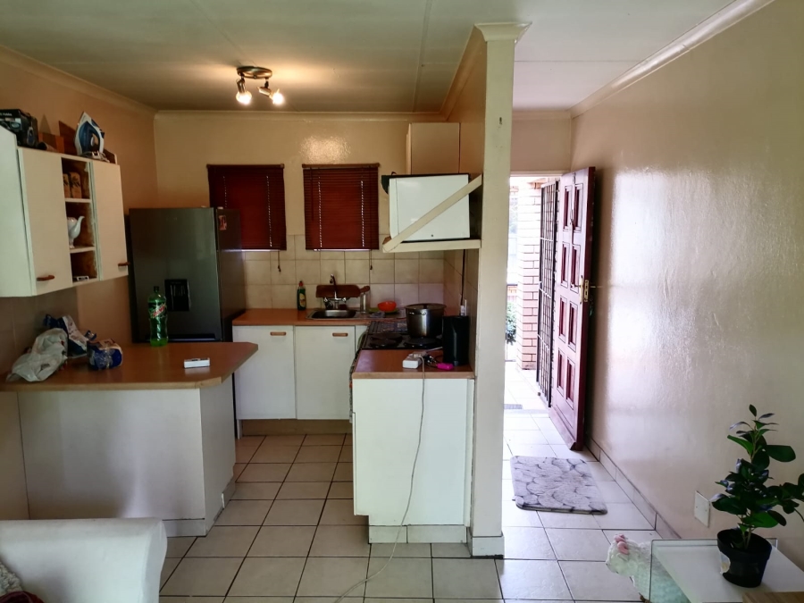 1 Bedroom Property for Sale in Willow Park Manor Gauteng