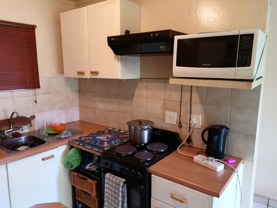 1 Bedroom Property for Sale in Willow Park Manor Gauteng
