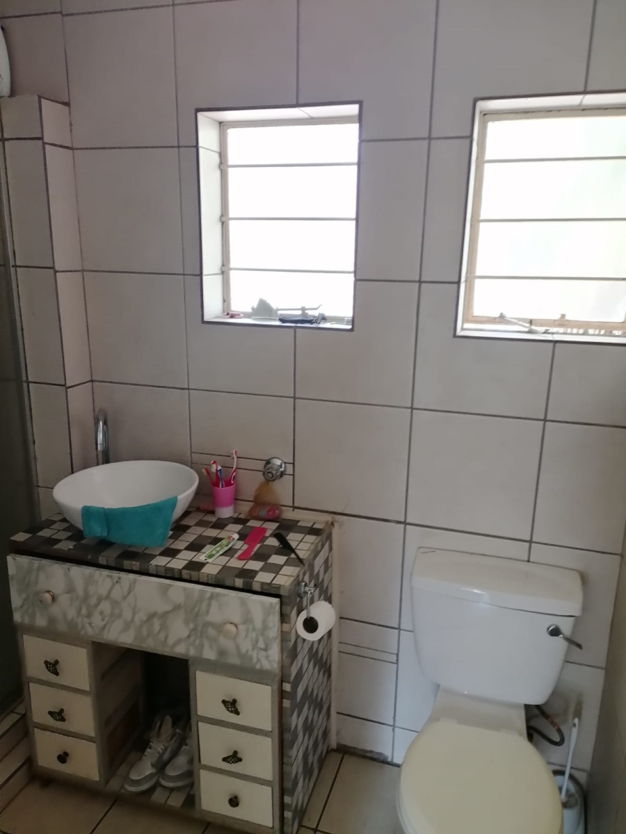 1 Bedroom Property for Sale in Willow Park Manor Gauteng