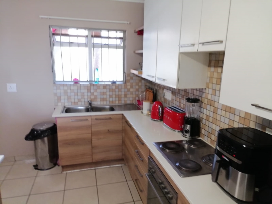 To Let 2 Bedroom Property for Rent in Montana Gauteng