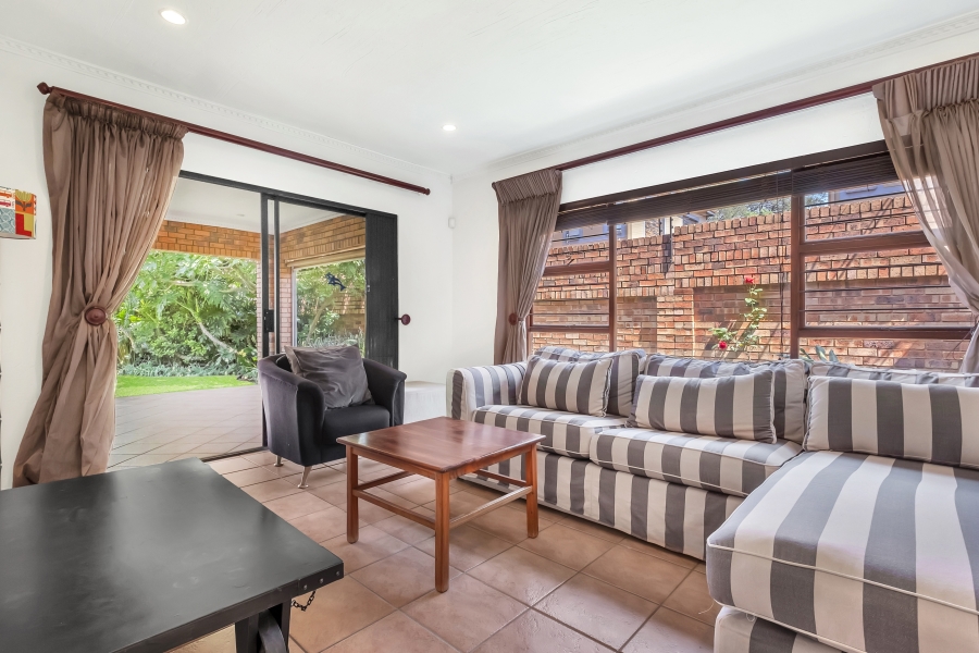 3 Bedroom Property for Sale in Linden Gauteng