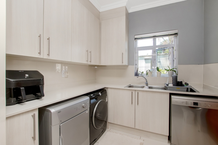3 Bedroom Property for Sale in Kensington B Gauteng
