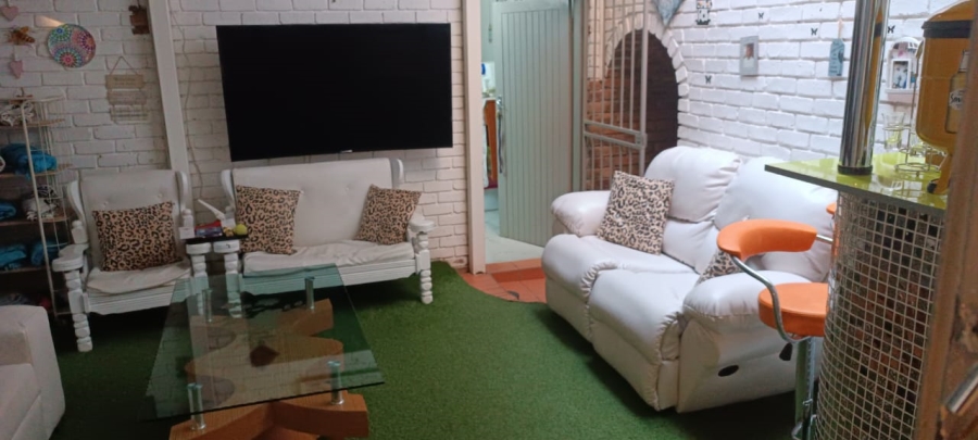 6 Bedroom Property for Sale in Montana Park Gauteng