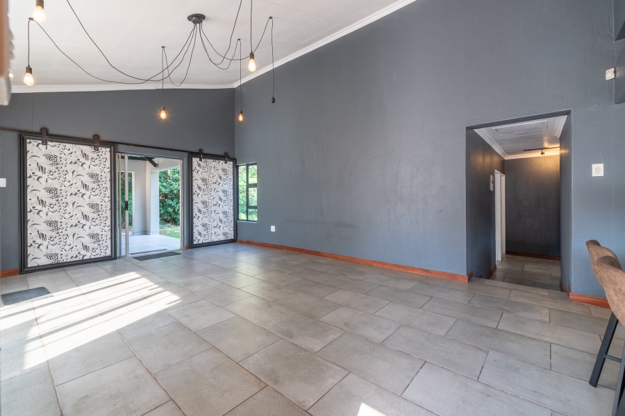 3 Bedroom Property for Sale in Sharonlea Gauteng