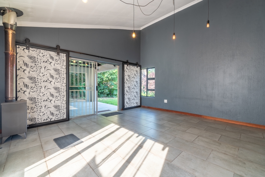 3 Bedroom Property for Sale in Sharonlea Gauteng