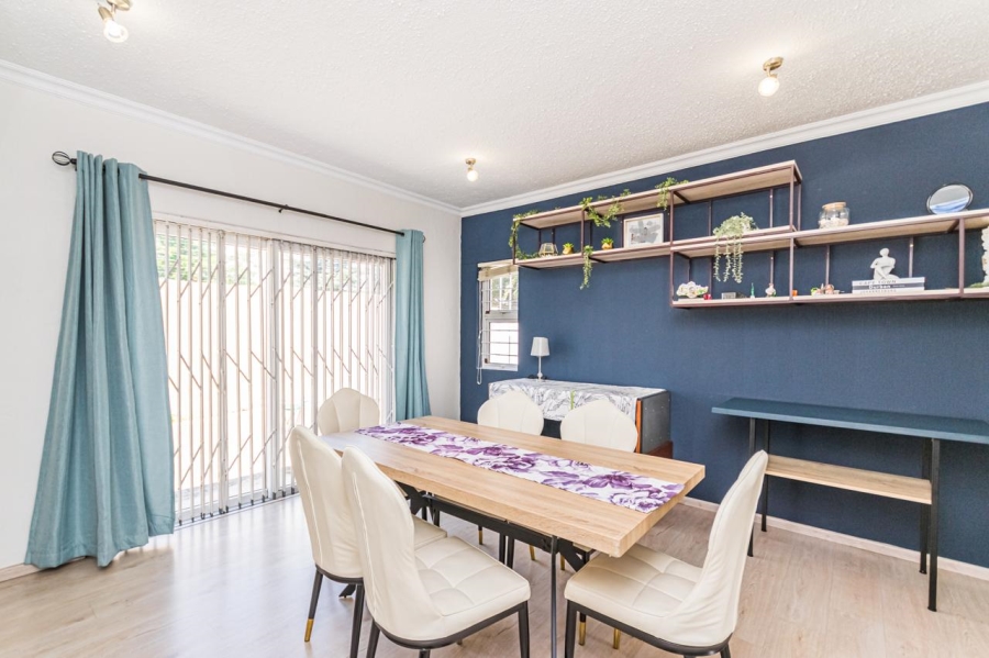 3 Bedroom Property for Sale in Buccleuch Gauteng