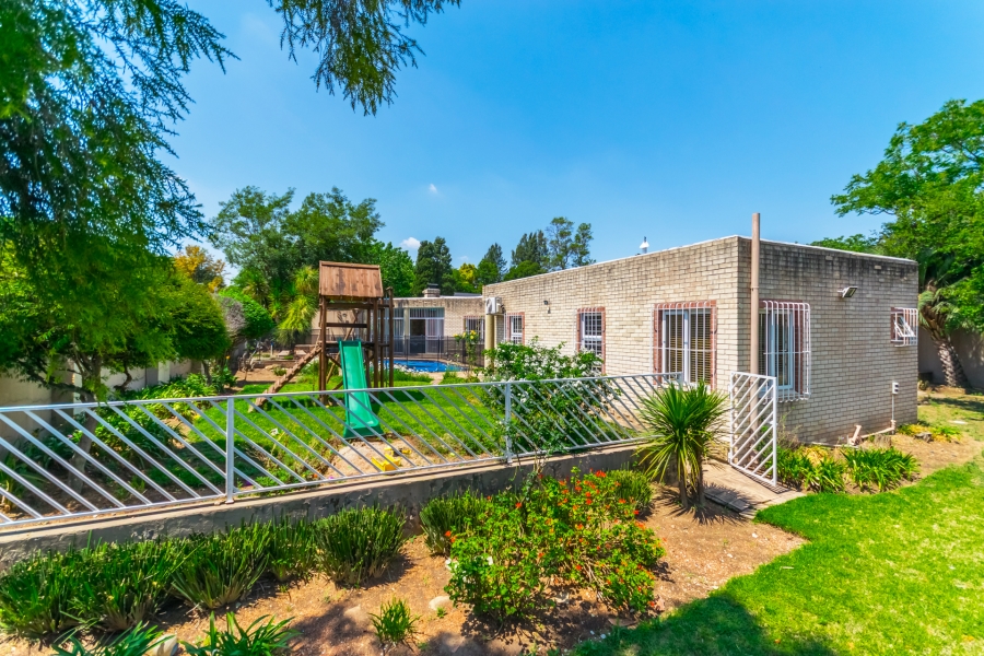 3 Bedroom Property for Sale in Buccleuch Gauteng