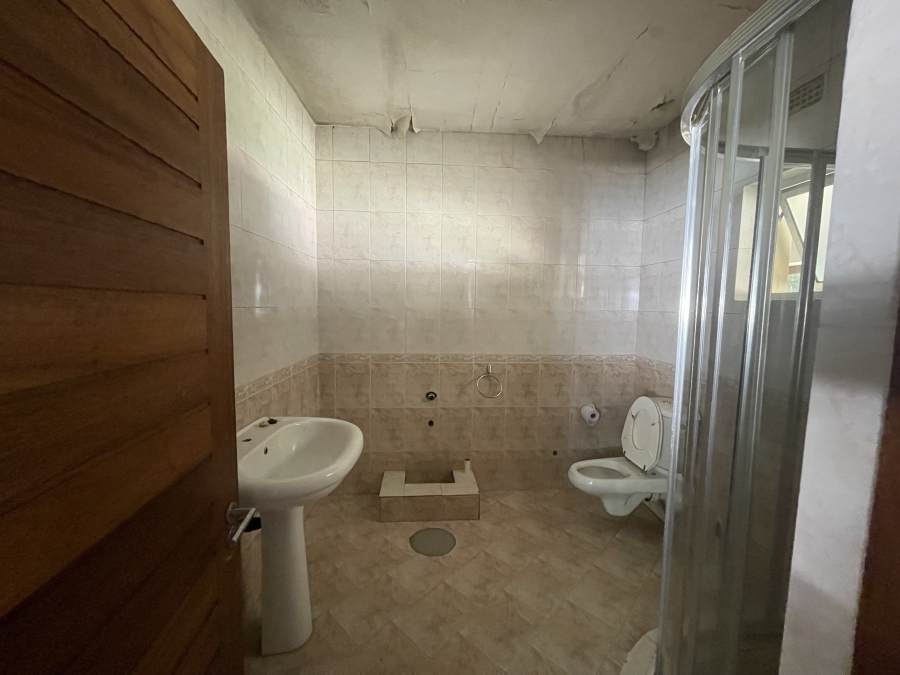 8 Bedroom Property for Sale in Auckland Park Gauteng