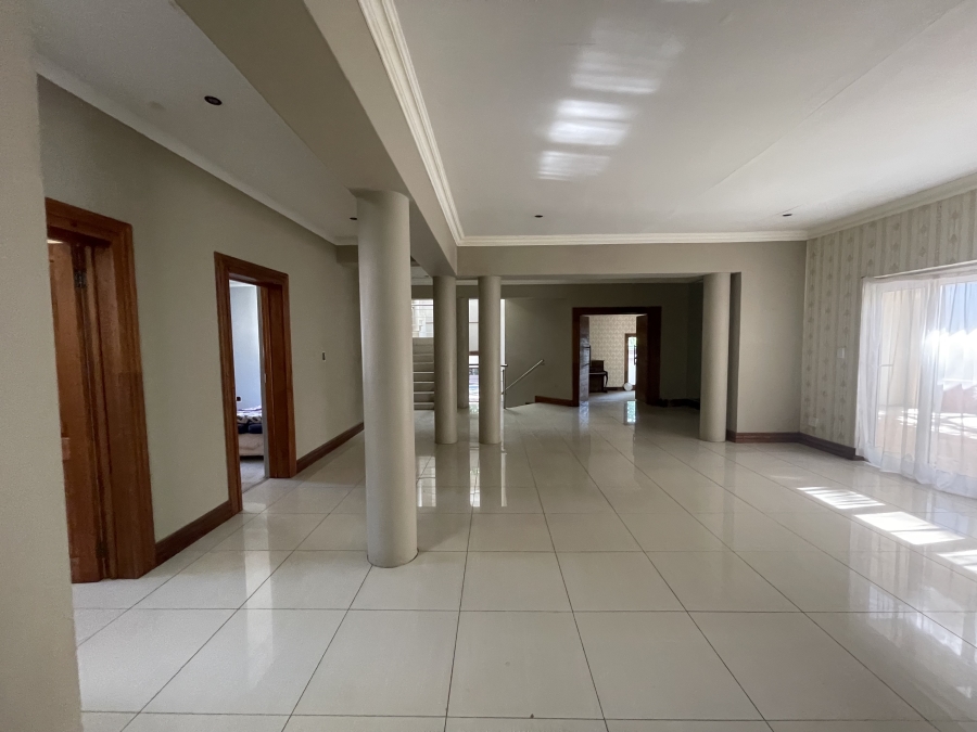 8 Bedroom Property for Sale in Auckland Park Gauteng