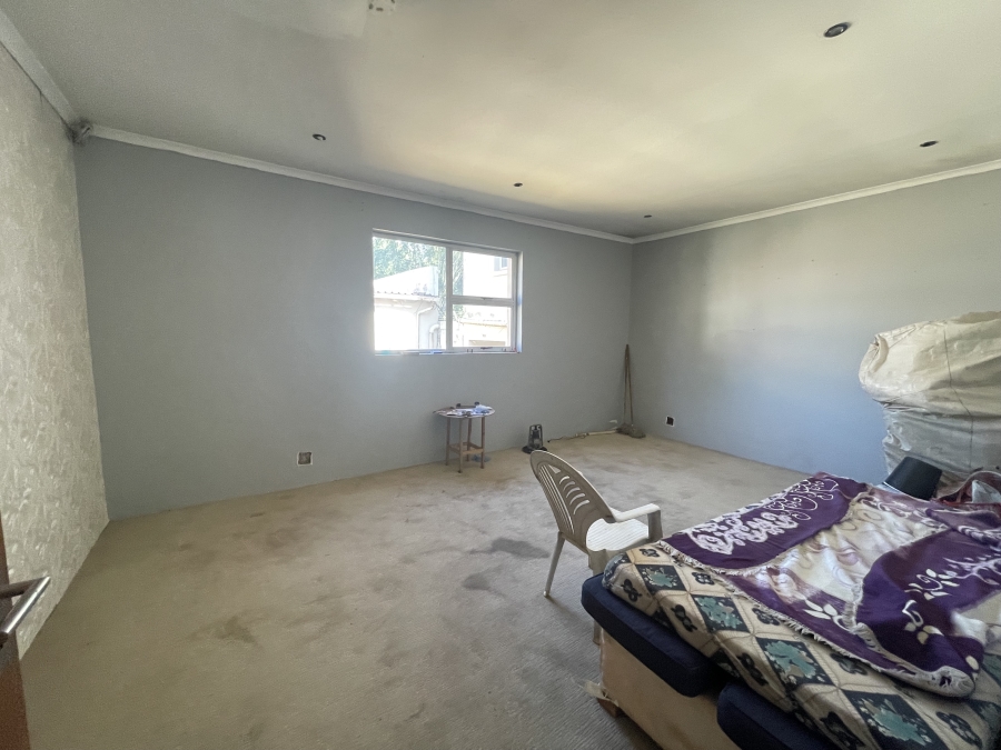8 Bedroom Property for Sale in Auckland Park Gauteng