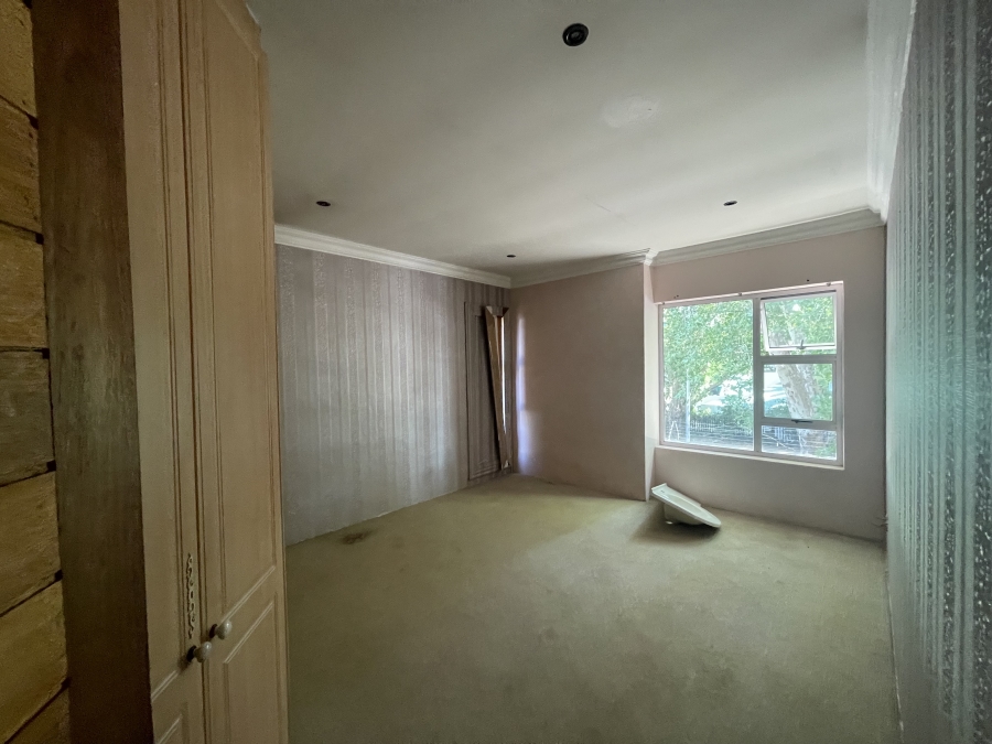 8 Bedroom Property for Sale in Auckland Park Gauteng