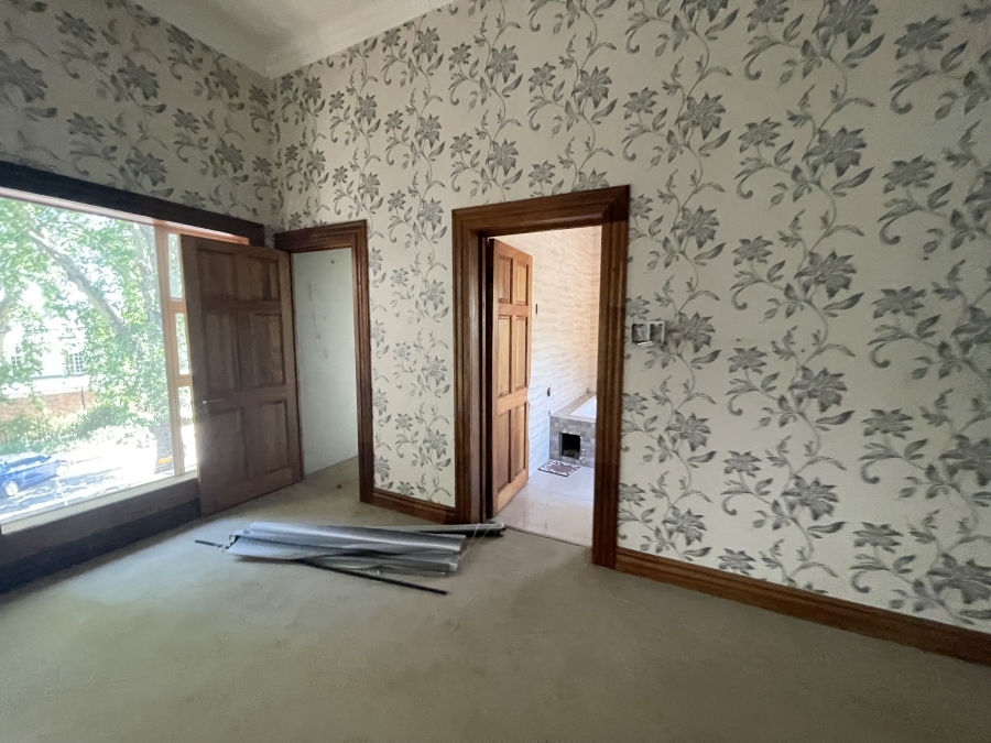 8 Bedroom Property for Sale in Auckland Park Gauteng