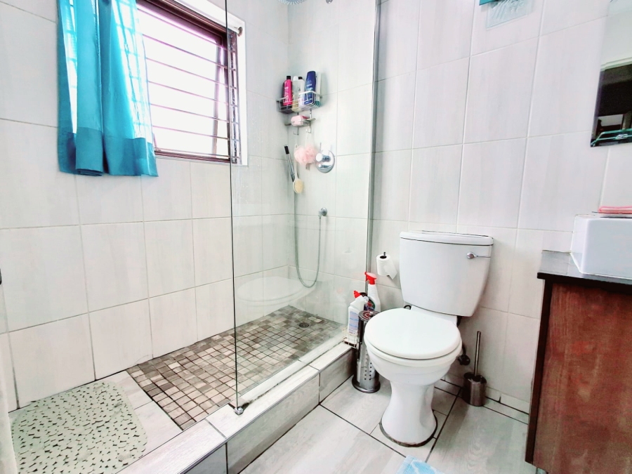 2 Bedroom Property for Sale in Marais Steyn Park Gauteng