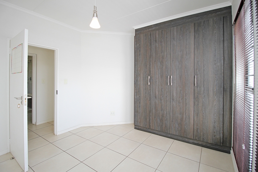 3 Bedroom Property for Sale in Greenstone Hill Gauteng