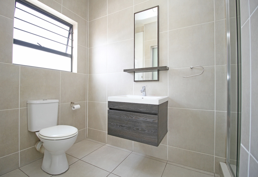3 Bedroom Property for Sale in Greenstone Hill Gauteng
