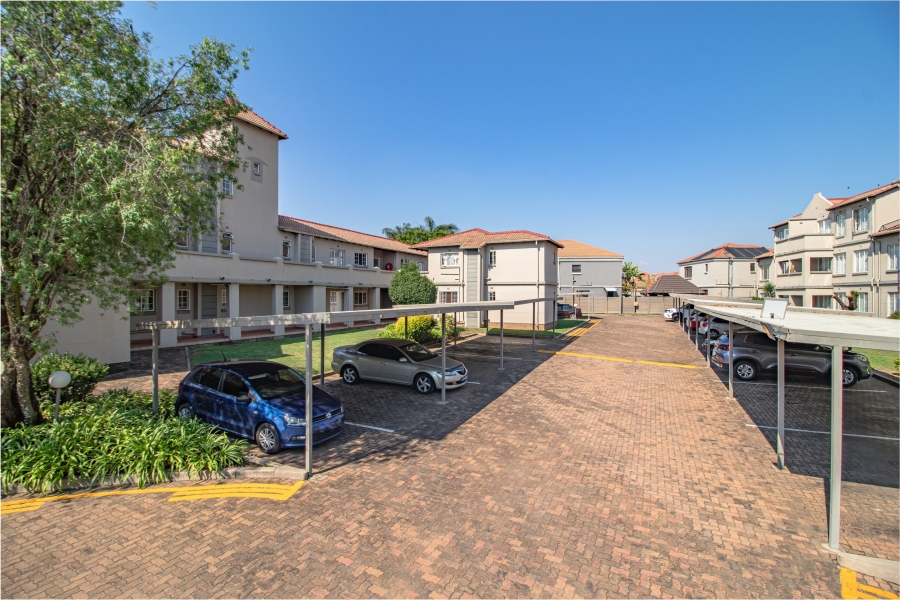 2 Bedroom Property for Sale in Eden Glen Gauteng