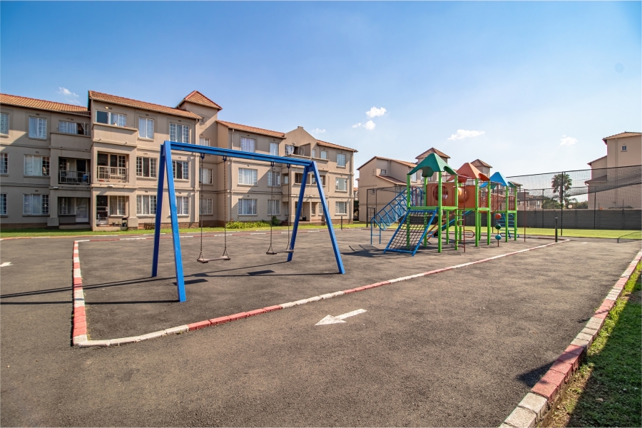 2 Bedroom Property for Sale in Eden Glen Gauteng