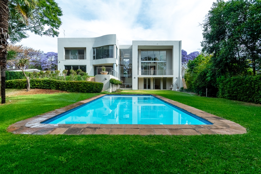 6 Bedroom Property for Sale in Waterkloof Ridge Gauteng