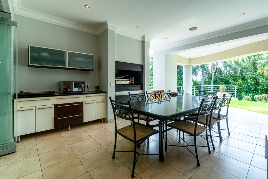 6 Bedroom Property for Sale in Waterkloof Ridge Gauteng