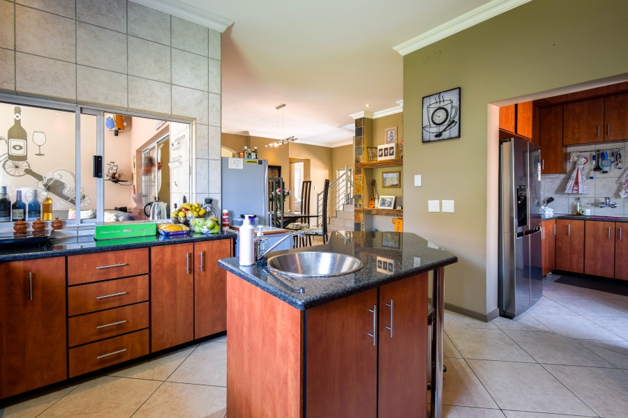 4 Bedroom Property for Sale in Midstream Estate Gauteng