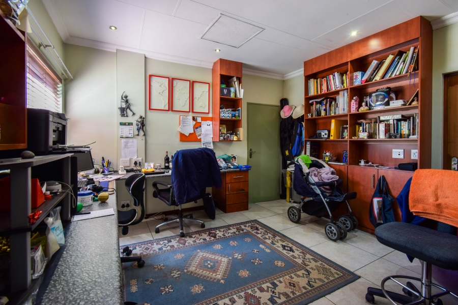 4 Bedroom Property for Sale in Midstream Estate Gauteng